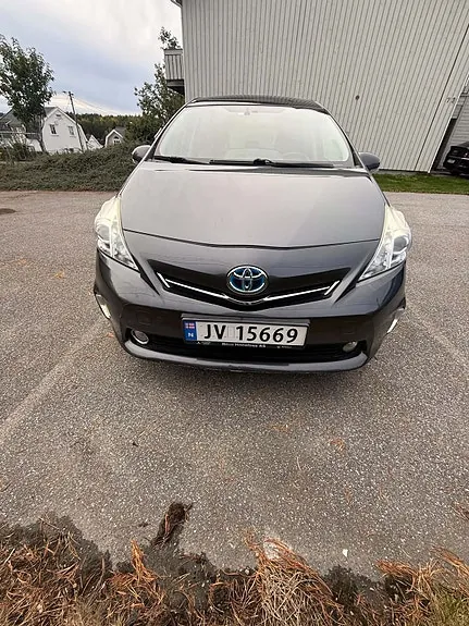 Toyota Prius 2012 photo 2