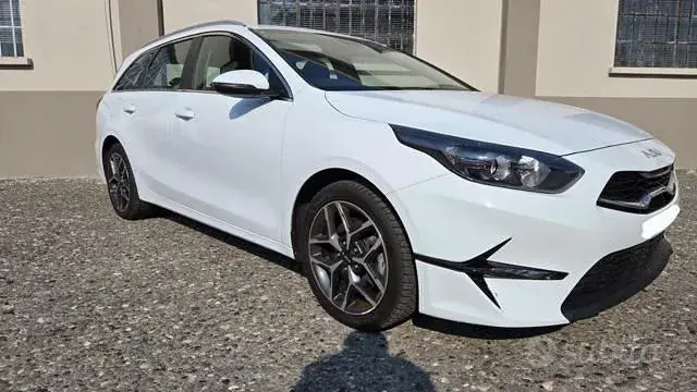 Kia Ceed 2022 photo 3