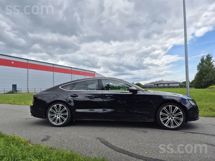 Audi A7 2011 photo 3
