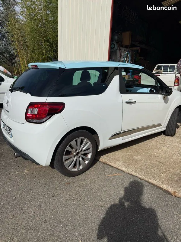 Citroen Ds3 2011 photo 2