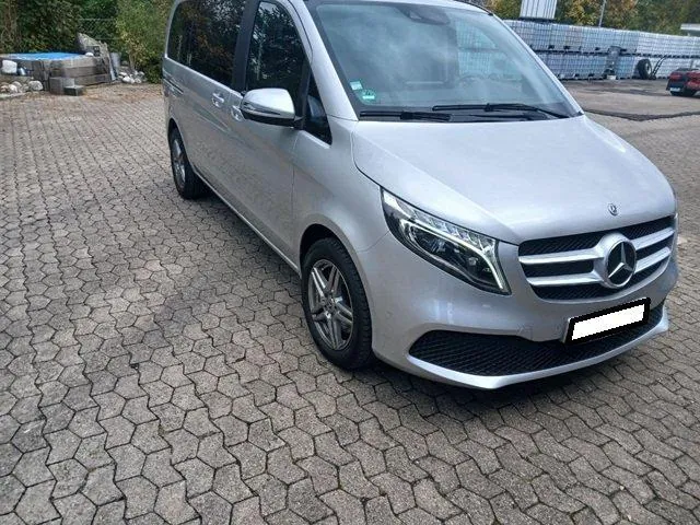 Mercedes-Benz V 250