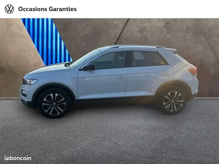 Volkswagen T-Roc 2019 photo 2