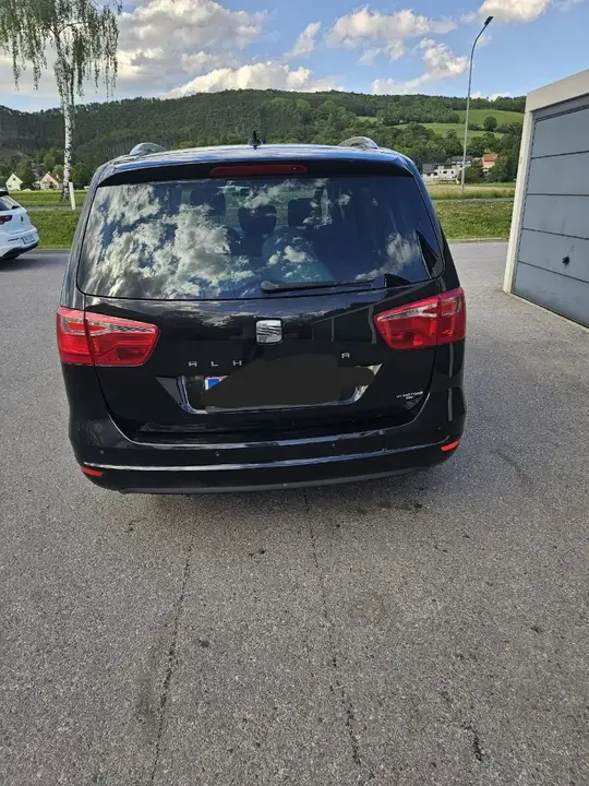 Seat Alhambra 2013 photo 2