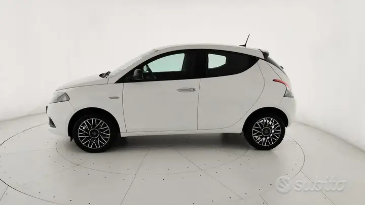Lancia Ypsilon 2024 photo 4