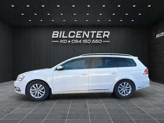 Volkswagen Passat 2012 photo 4