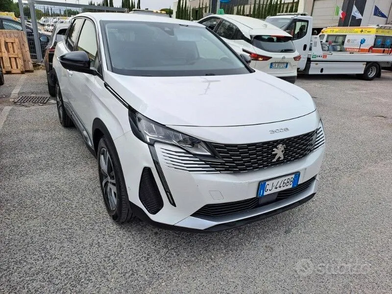 Peugeot 3008 2022 photo 2