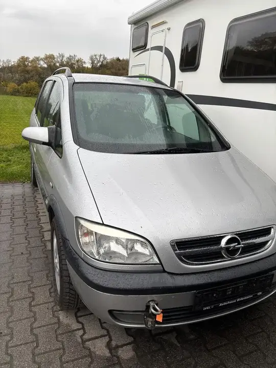 Opel Zafira A