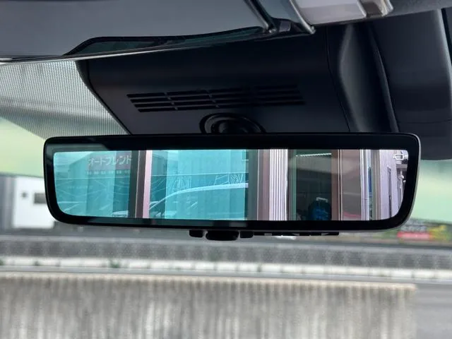 Toyota Verfasia Hybrid Z 2025 photo 4