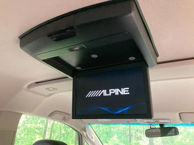 Mitsubishi Delica D:5 2019 photo 3