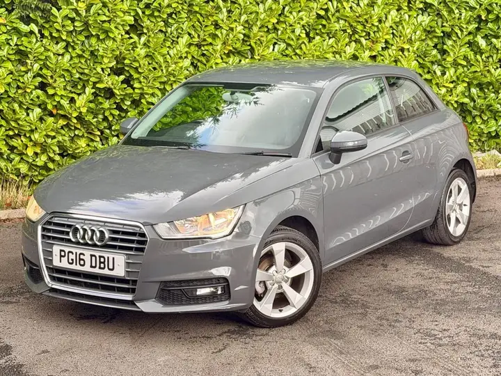 Audi A1 2016 photo 3
