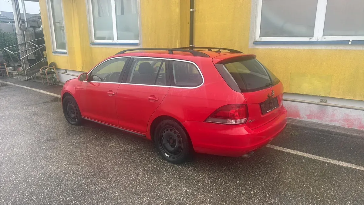 Volkswagen Golf 2012 photo 3
