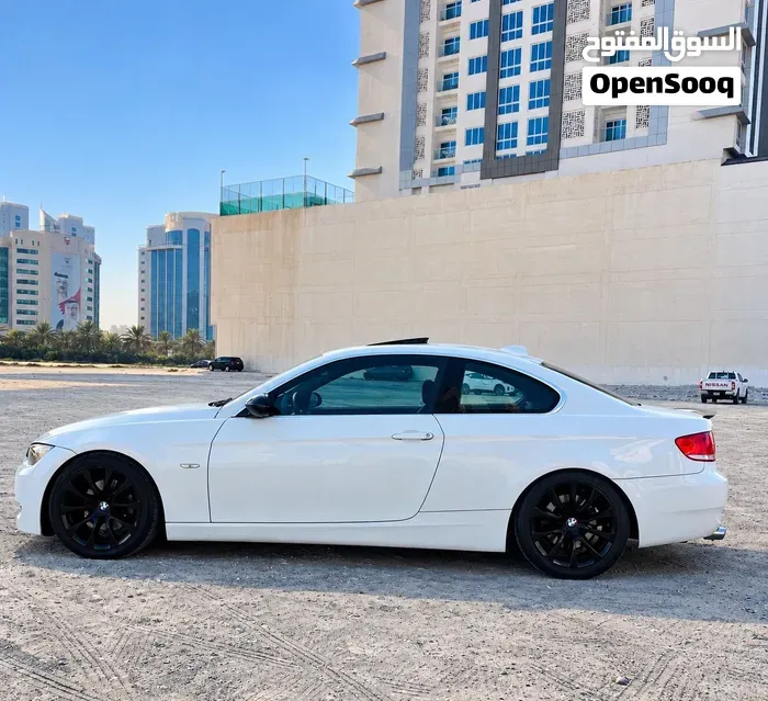 BMW 3 Series 2007 photo 2