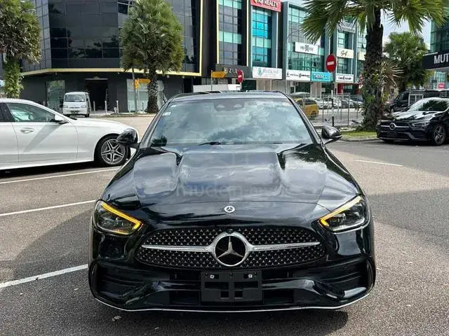 Mercedes-Benz C200 Amg