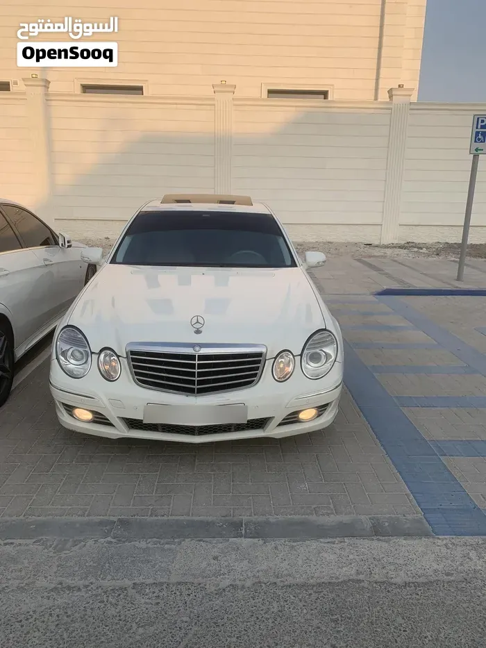 Mercedes-Benz E-Class 2008 photo 2
