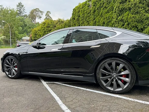 Tesla Model S 2014 photo 5