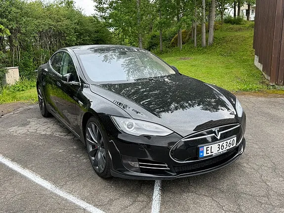 Tesla Model S 2014 photo 2