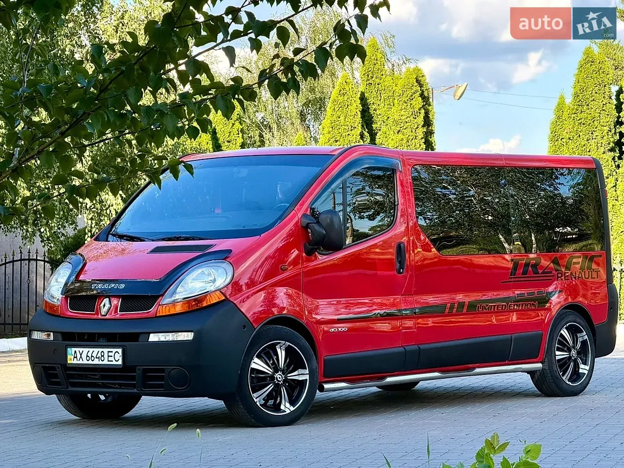 Renault Trafic 2004 photo 3