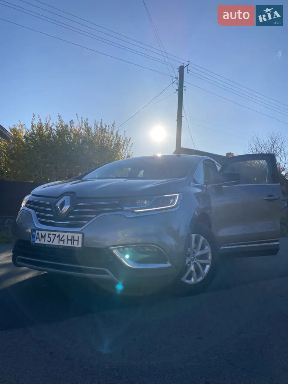 Renault Espace 2015 photo 3