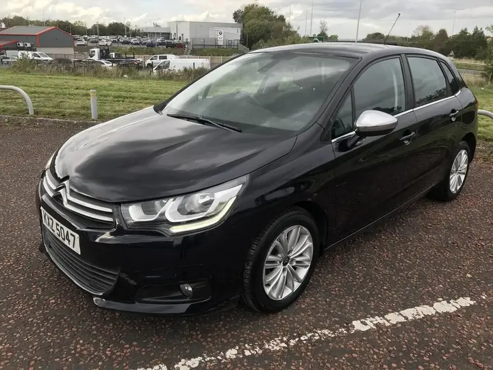 Citroen C4 2017 photo 2