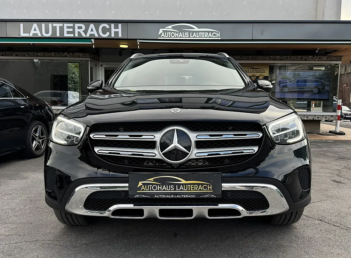 Mercedes-Benz Glc-Class 2020 photo 2