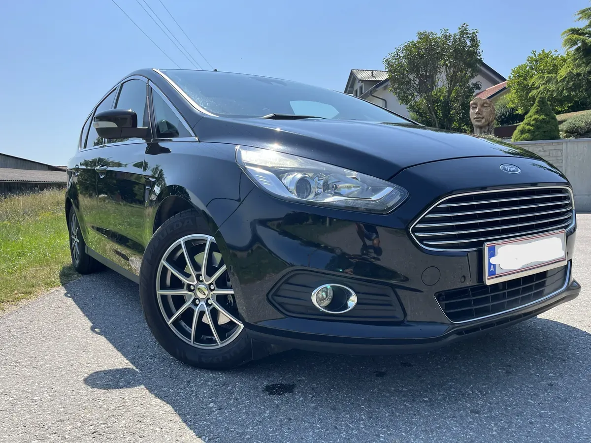Ford S-Max 2015 photo 2