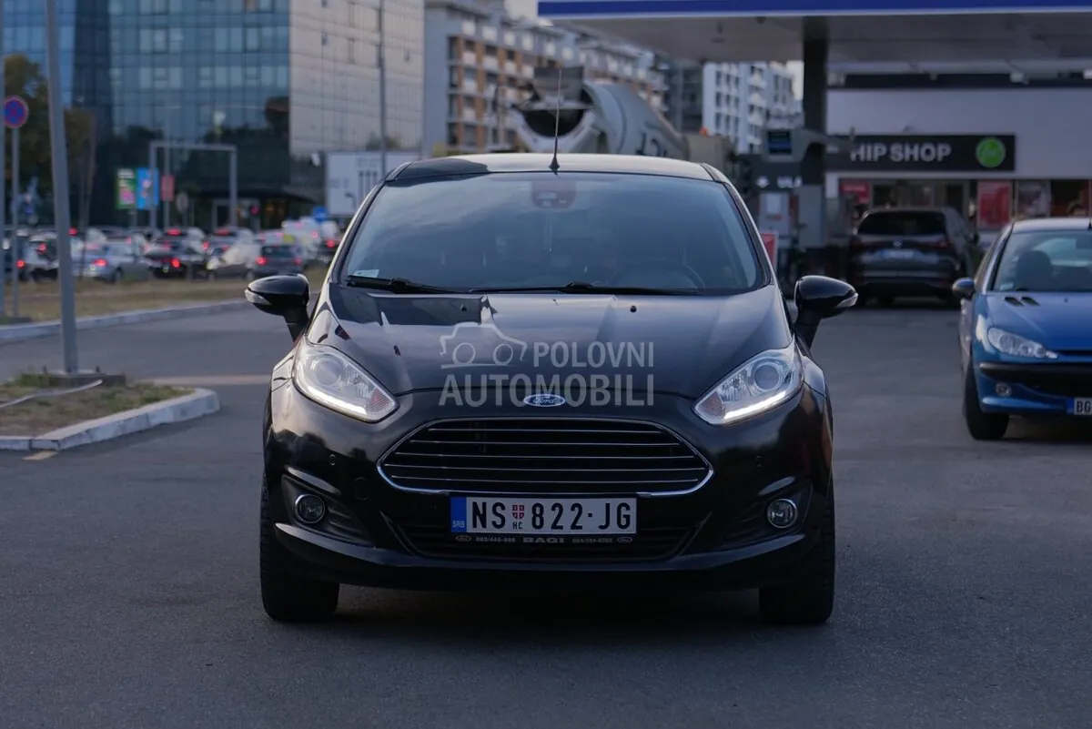Ford Fiesta 2015 photo 5