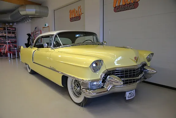 Cadillac Coupé Deville 1955 photo 4