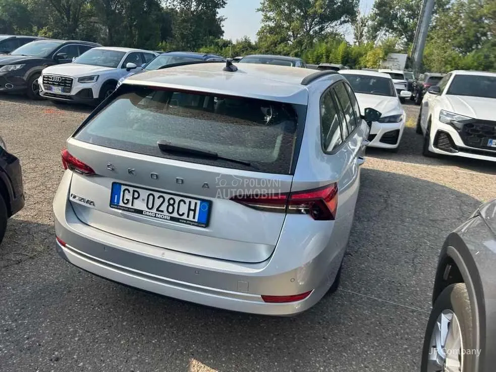 Skoda Octavia 2023 photo 3
