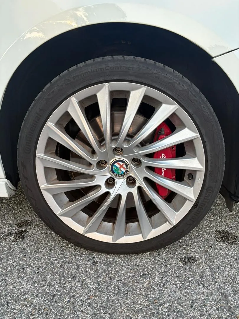 Alfa Romeo Giulietta 2014 photo 5