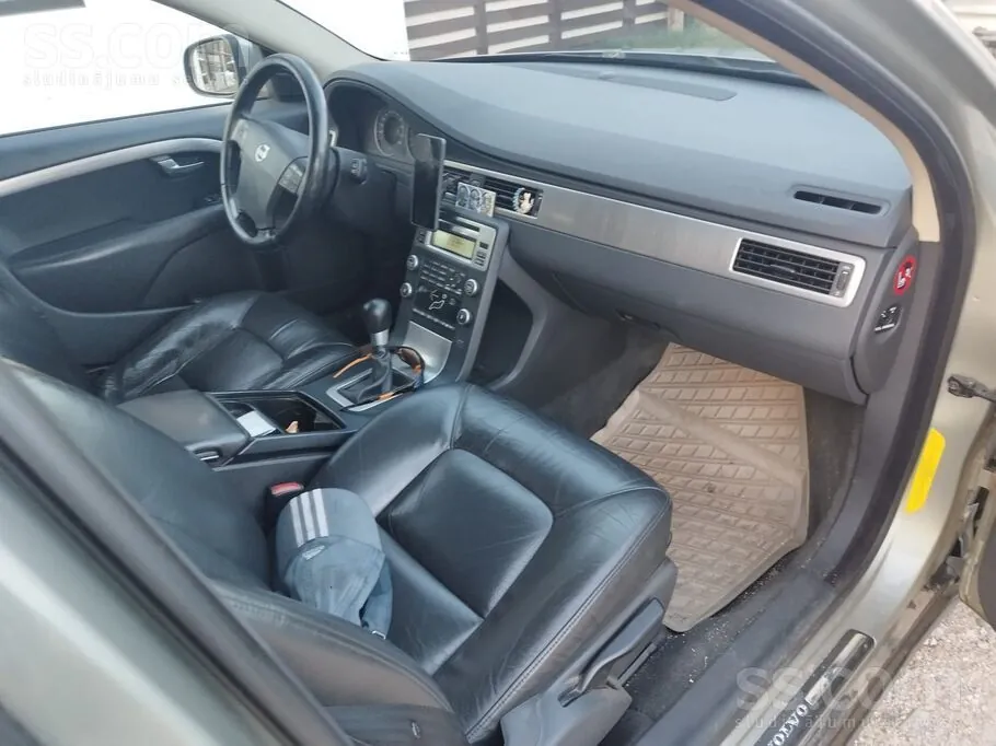 Volvo V70 2008 photo 5