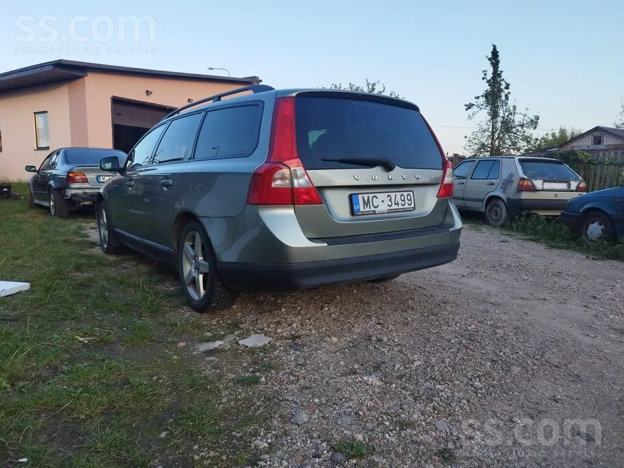 Volvo V70 2008 photo 3