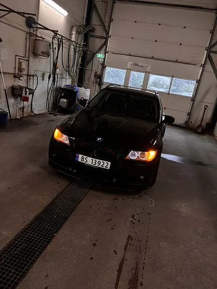BMW 3 Series 2008 photo 3