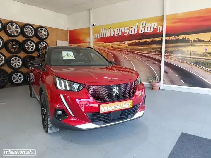 Peugeot E-2008