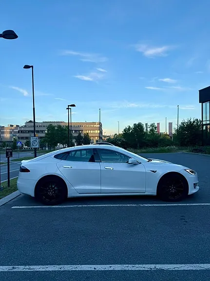 Tesla Model S 2017 photo 5