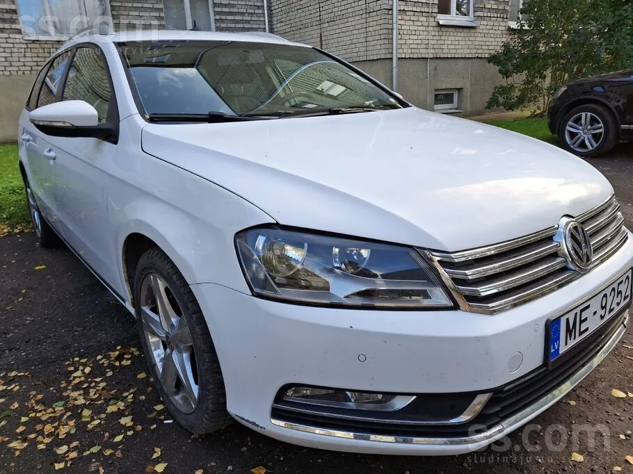 Volkswagen Passat 2011 photo 5