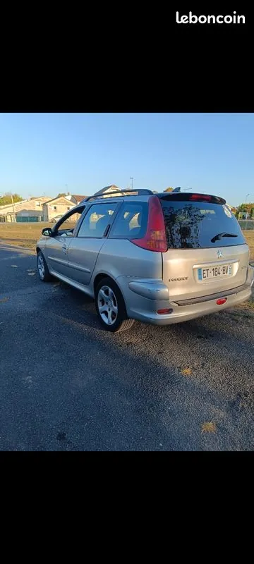 Peugeot 206 2005 photo 2