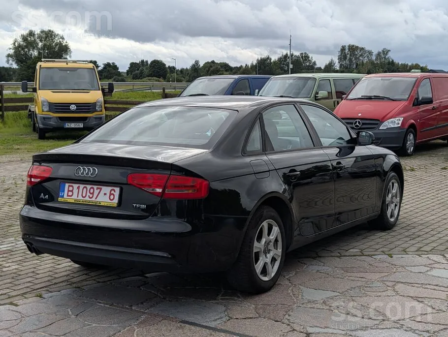 Audi A4 2013 photo 4