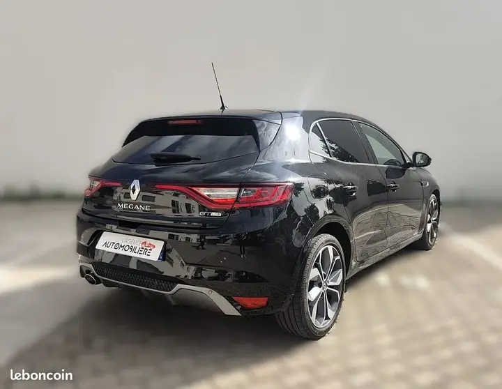 Renault Megane 2018 photo 5
