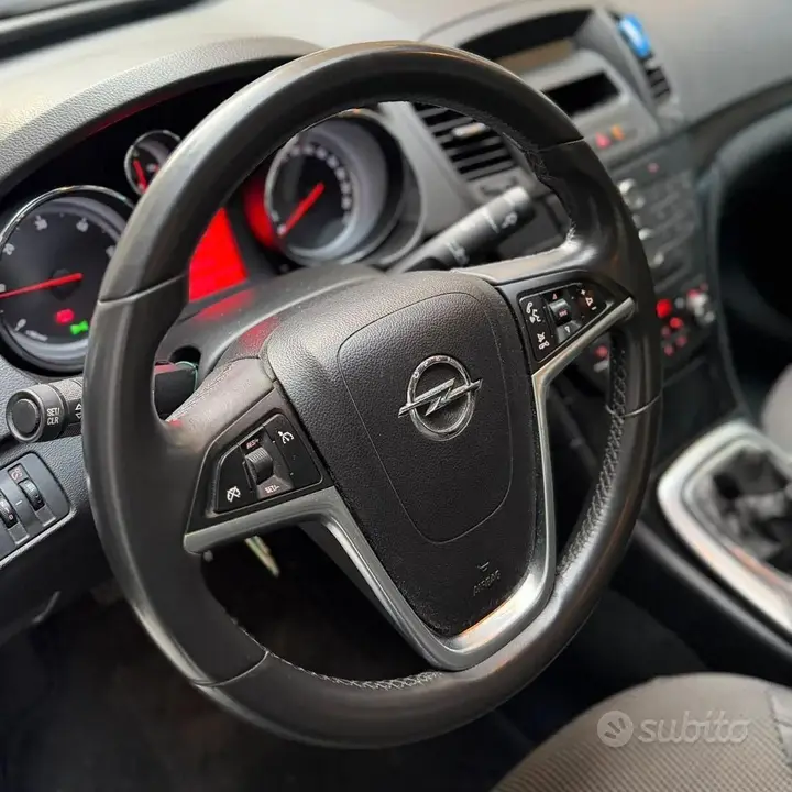 Opel Insignia 2010 photo 4
