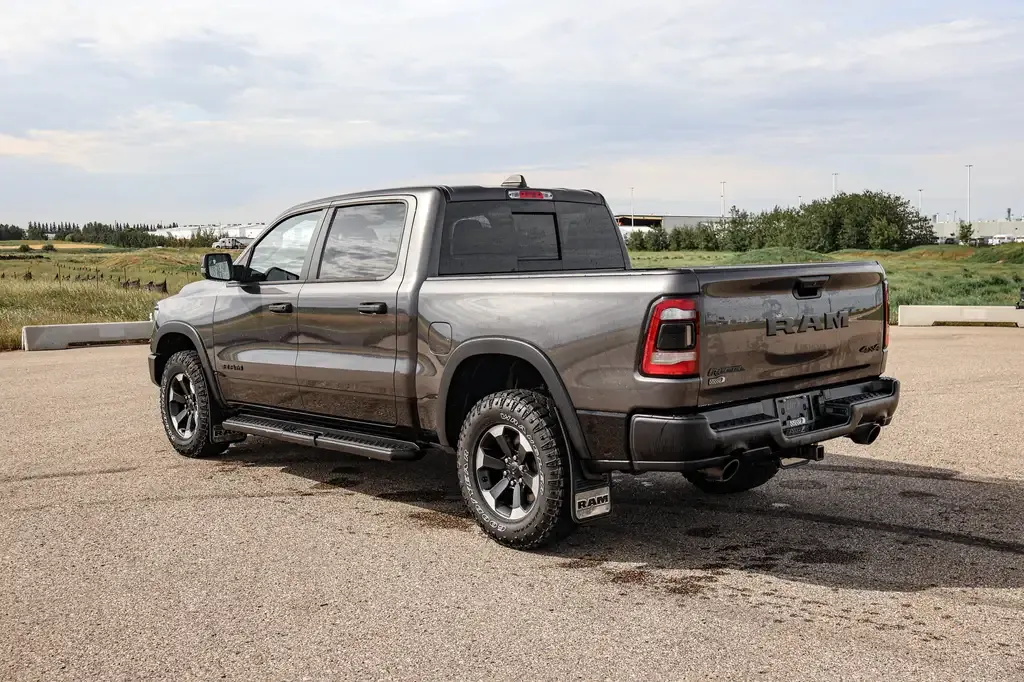 Ram 1500 2024 photo 2