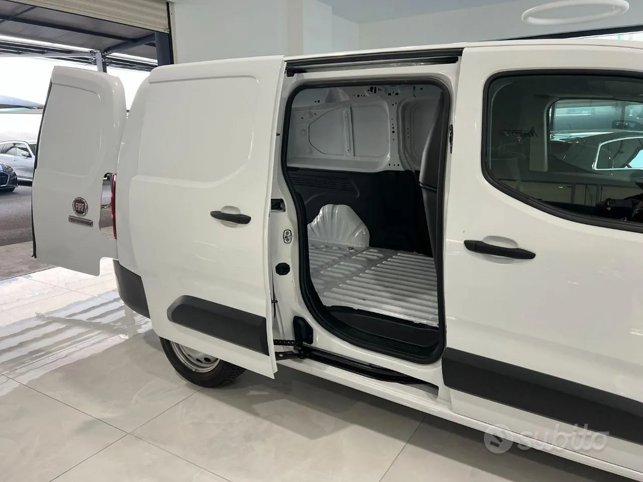 Fiat Doblo 2023 photo 4