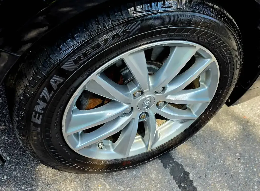 Infiniti Q50 2016 photo 5