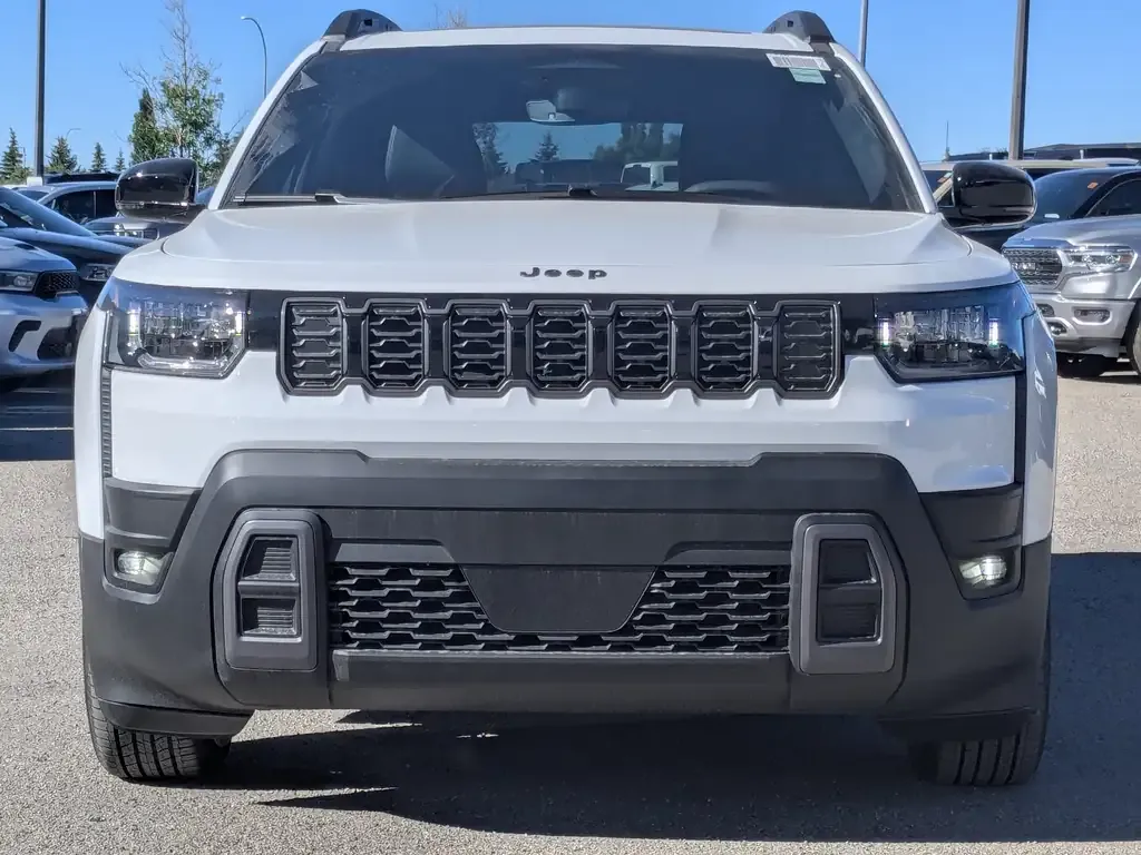 Jeep Cherokee 2026 photo 3