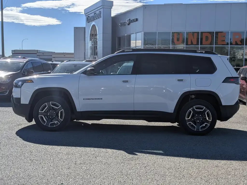 Jeep Cherokee 2026 photo 5