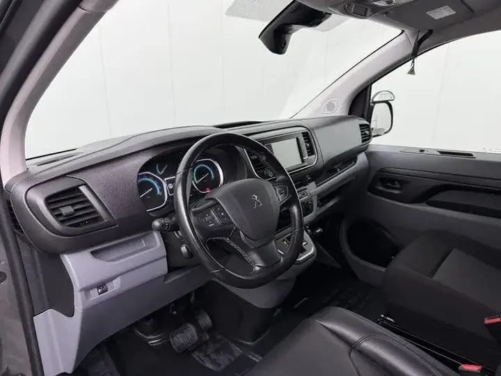 Peugeot E-Expert 2022 photo 3