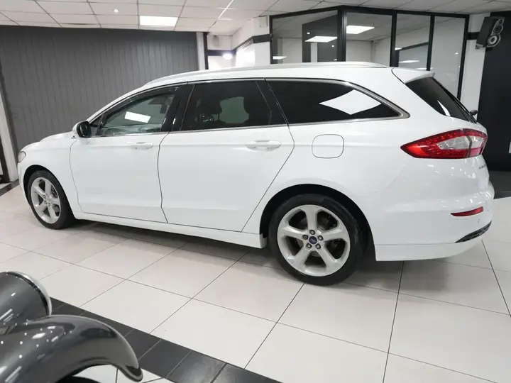 Ford Mondeo 2017 photo 5