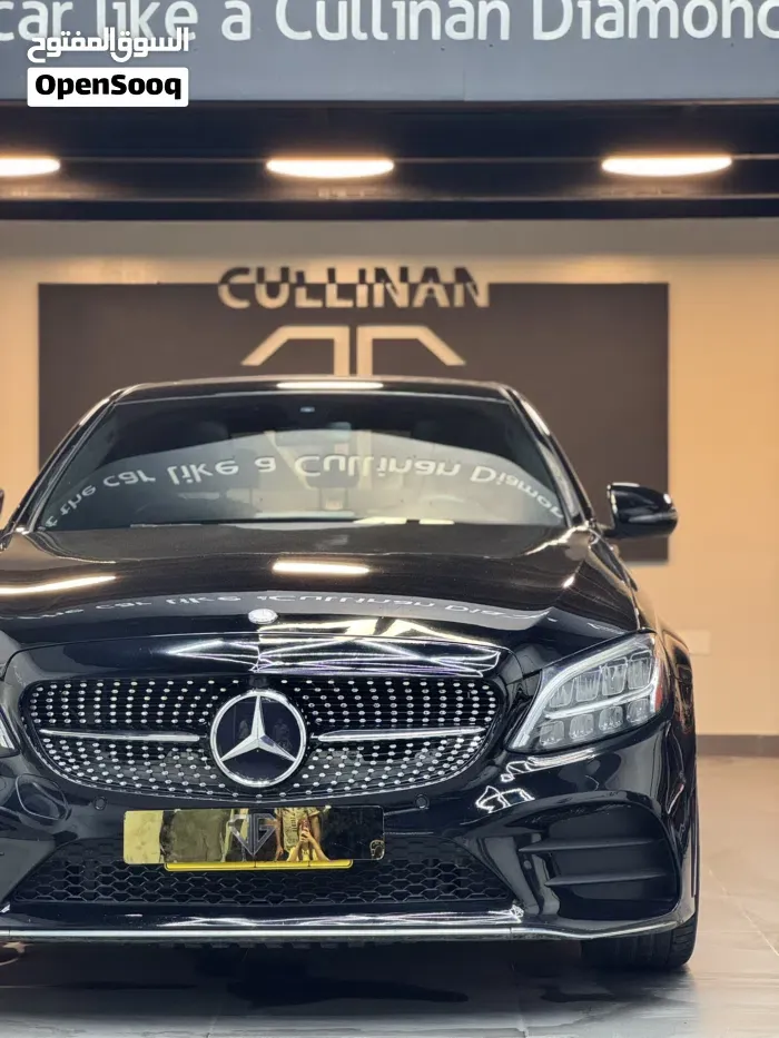 Mercedes-Benz C300 2019 photo 2