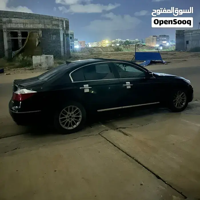 Genesis G70 2009 photo 4