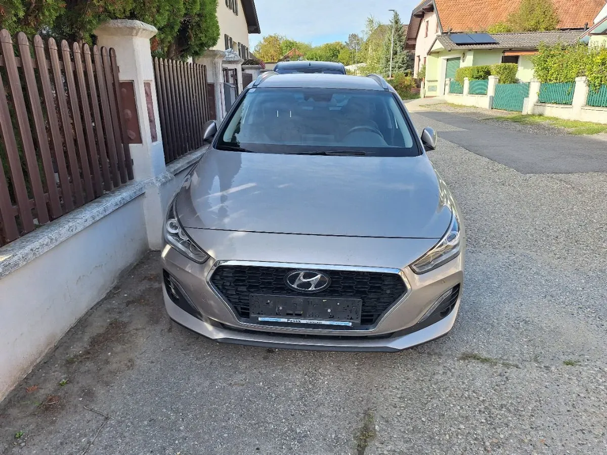 Hyundai I30 2019 photo 2