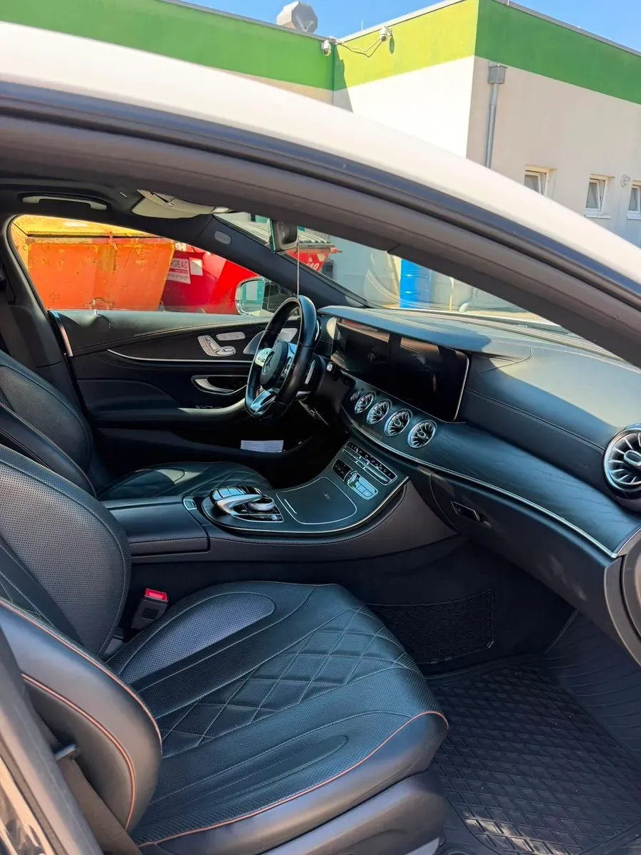Mercedes-Benz Cls-Class 2019 photo 2